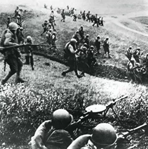 Russian troops on the counter-attack, Mozdok region, northern Caucasus, September 1942