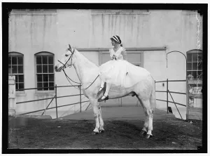 Ballet Shoes Prints: Ruth Anderson, between 1909 and 1923