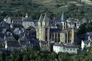 Rhone Alpes Collection: Sainte Foy church in Conques, 12th century
