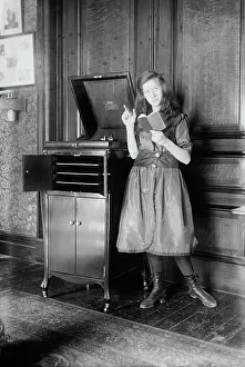 Cabinet Prints: Sally Hamlin, between c1915 and c1920. Creator: Bain News Service