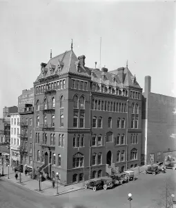 The Salvation Army Prints: Salvation Army, between 1910 and 1920