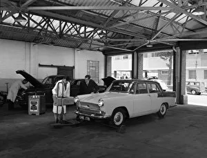 Motor Maintenance Gallery: Scene in Globe & Simpsons auto electrical workshop, Nottingham, Nottinghamshire, 1961