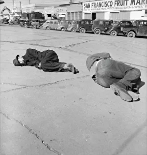 Unemployment Prints: Scene along Skid Row, Howard Street