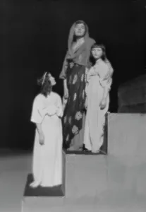 Protecting Prints: Scenes from Aedipus, a play by Augustin Duncan