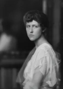 Bad Mood Prints: Scheld, Miss, portrait photograph, 1915. Creator: Arnold Genthe