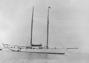 Richardson Prints: The schooner Dwyn-Wen at anchor, 1920. Creator: Kirk & Sons of Cowes