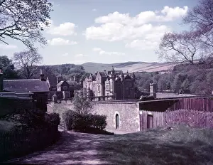 Scott Prints: Scott's home at Abbotsford