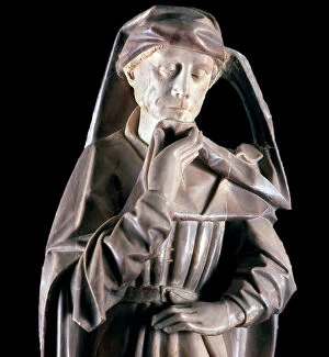 Bernat Gallery: Sculpture representing the plague in the funerary cortege of the tomb of Bernard de Pau