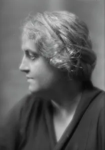 Screenwriter Prints: Sears, Zelda, Miss, portrait photograph, 1915 Feb. 7. Creator: Arnold Genthe