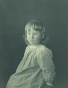 Platinum Prints 1900 Gmgpc Prints: Seated girl with body facing left looking at the camera