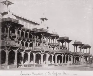 Secundra, Mausoleum of the Emperor Akbar, Late 1860s. Creator: Samuel Bourne