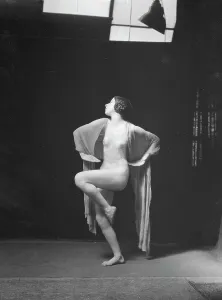 Awkward Prints: Seibel, Ernani, Miss, 1919 June 21. Creator: Arnold Genthe