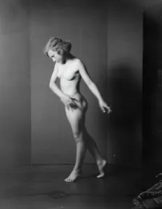 Seltzer, Alice, 1923 June 22. Creator: Arnold Genthe