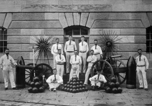Field Gun Prints: Senior league Cricket XI of the Royal Naval Ordnance Department