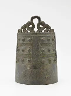 One of a set of bells (bo) with felines and dragons, Eastern Zhou dynasty, ca