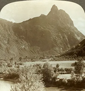 Underwood Travel Library Gallery: Sharp pinnacles of Romdalshorn crowning mountain wall above Rauma river, Norway, c1905