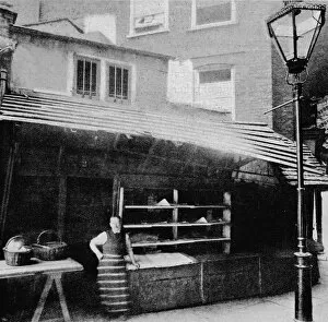 Shop and solar, Clare Market, London, since demolished, 1895 (1904)