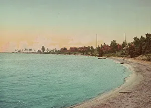 Photochrom Print Prints: Along the shore at Harbor Beach, Michigan, c1901. Creator: Unknown
