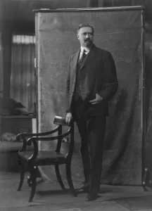 Property Developer Prints: Singer, Paris E. Mr. portrait photograph, 1916 Sept. 30. Creator: Arnold Genthe
