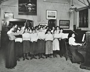 Baton Gallery: Singing class, Laxon Street Evening Institute for Women, London, 1914