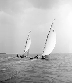 The Great Days of Yachting Collection: Sioma and Ejnar race downwind, 1912. Creator: Kirk & Sons of Cowes
