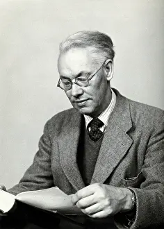 Sir Christopher Howard Andrewes. Creator: Unknown