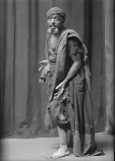 Skinner, Otis, in Kismet, 1912 Apr. 5. Creator: Arnold Genthe. Skinner, Otis, in Kismet, 1912 Apr. 5. Creator: Arnold Genthe