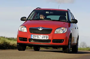 Skoda Fbia Estate HTP 1-2 2007. Artist: Simon Clay