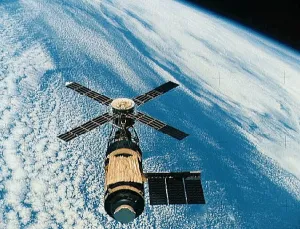 Solar Panel Prints: Skylab orbiting the Earth, 1970s. Creator: NASA