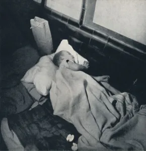 Hm Stationery Office Gallery: Sleeping baby, 1941. Artist: Cecil Beaton