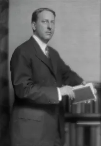 Notebook Prints: Slosson, Mr. portrait photograph, 1912 Aug. 1. Creator: Arnold Genthe