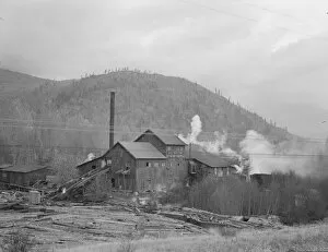 Chimneys Collection: Small private lumber mill still operating in region... Boundary County, Idaho, 1939