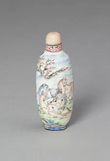 Snuff Bottle with Eight Horses of Mu Wang, Qing dynasty, Yongzheng reign (1722-1735)