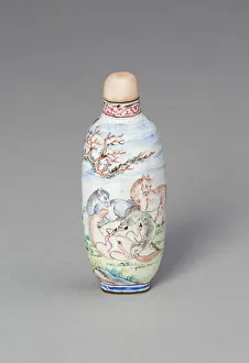 Snuff Bottle with Eight Horses of Mu Wang, Qing dynasty, Yongzheng reign (1722-1735) Snuff Bottle with Eight Horses of Mu Wang, Qing dynasty, Yongzheng reign (1722-1735)