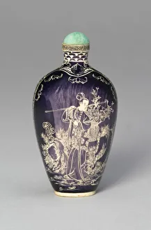 Snuff Bottle with the Immortal Magu Carrying a Basket of Flowers, c. 1880