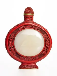 Smooth Prints: Snuff bottle with lid, 18th century. Creator: Unknown