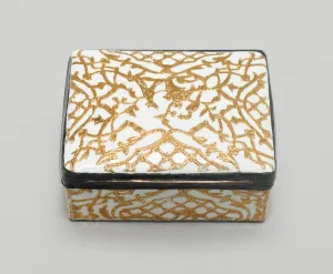 Awata Ware Prints: Snuff Box, Meissen, c. 1740. Creator: Christoph Conrad Hunger