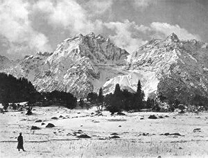 Bremner Gallery: Sonamarg mountains, Kashmir, India, early 20th century.Artist: F Bremner