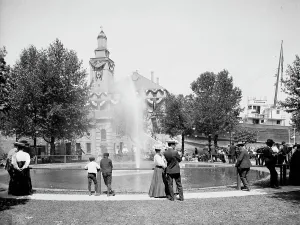 Sault Ste Marie Prints: South Canal Park, Sault Ste. Marie, Mich. c1905. Creator: Unknown