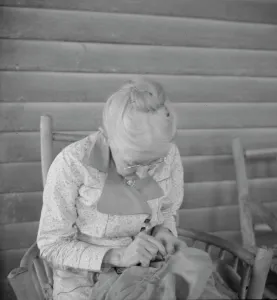 Mending Prints: Southern lady of the old school on veranda
