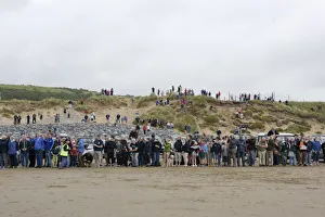 Spectators at Pendine sands July 2015, watching Sunbeam 350hp. Creator: Unknown Spectators at Pendine sands July 2015, watching Sunbeam 350hp. Creator: Unknown
