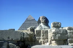 The Sphinx and Pyramid of Khafre (Chephren), Giza, Egypt, 4th Dynasty, 26th century BC
