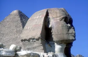 The Sphinx and Pyramid of Khafre (Chephren), Giza, Egypt, 4th Dynasty, 26th century BC