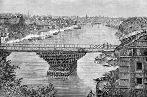 Images Dated 5th February 2008: The Srinagar Bridge over the river Jhelum, Pakistan, 1895