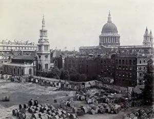 St Bartholomew's Hospital, London: ground between Christchurch and St Pauls, c1908
