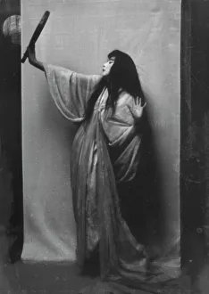 Poise Prints: St. Denis, Ruth, 1913 Mar. 25. Creator: Arnold Genthe