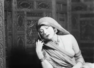 Miss Ruth St Denis Prints: St. Denis, Ruth, portrait photograph, 1933 Feb. 26. Creator: Arnold Genthe