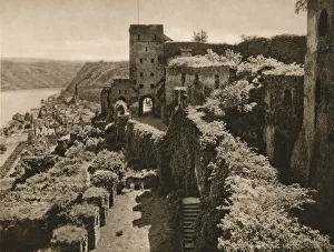 Rhein Hunsruck Kreis Prints: St. Goar. Rheinfels ruins, 1931. Artist: Kurt Hielscher