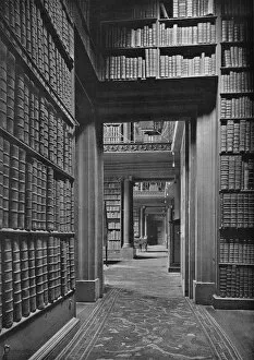 Bookshelf Collection: Some Staple Authors Sleeping on their Shelves, 1926