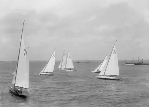 Bermuda Rig Prints: Start of 6 Metres race, 1925. Creator: Kirk & Sons of Cowes